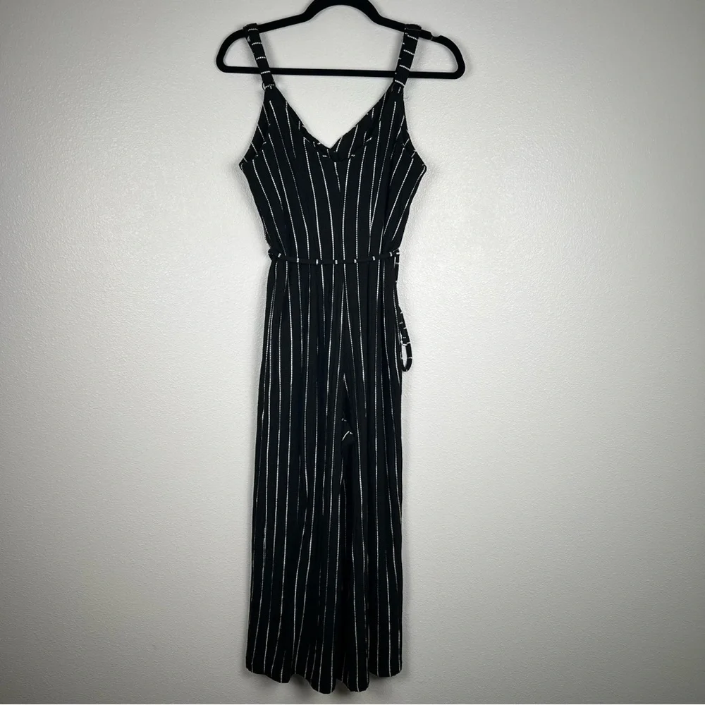Exhilaration Striped Jumpsuit Sz‎ XS